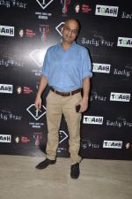  at Rocky S red carpet in F Bar, Mumbai on 17th Sept 2013 (40).JPG